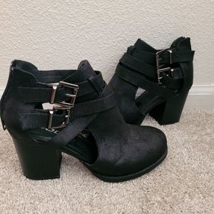 Black Booties